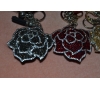 PORTE CLES BIJOUX DE SAC FORME FLEUR BORDEAUX