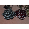 PORTE CLES BIJOUX DE SAC FORME FLEUR BORDEAUX